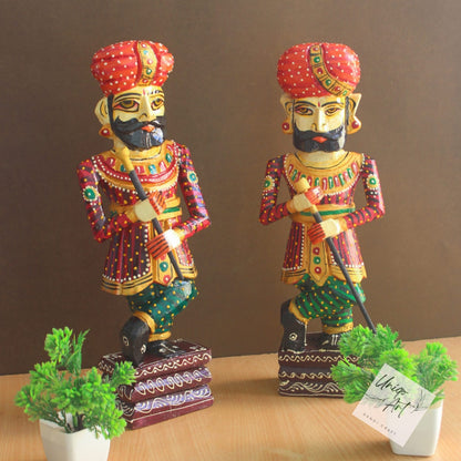 Wooden Hand Carved Watchman Set / Painted Royal Guard / Home Decor Handicraft / Traditional Watchmen Figurine / Rajasthani Darbaan.